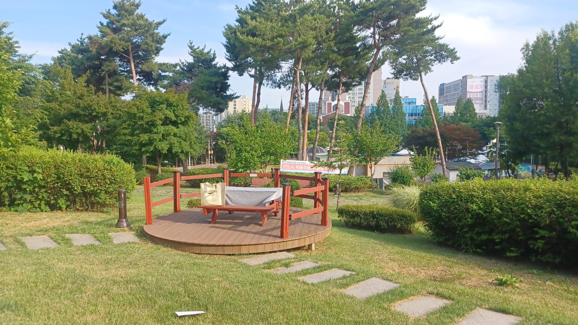 Sinjang Neighborhood Park picnic deck prepared for USKA gathering